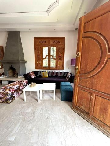 Vente Villa 10 pièces de 374 m2 à Marrakech - 2