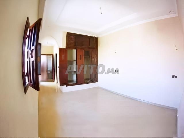 فيلا للبيع 310م² حي الشمس قرب مرجان - 2