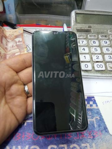 Samsung A 40 4 Go RAM 64 Go stockage