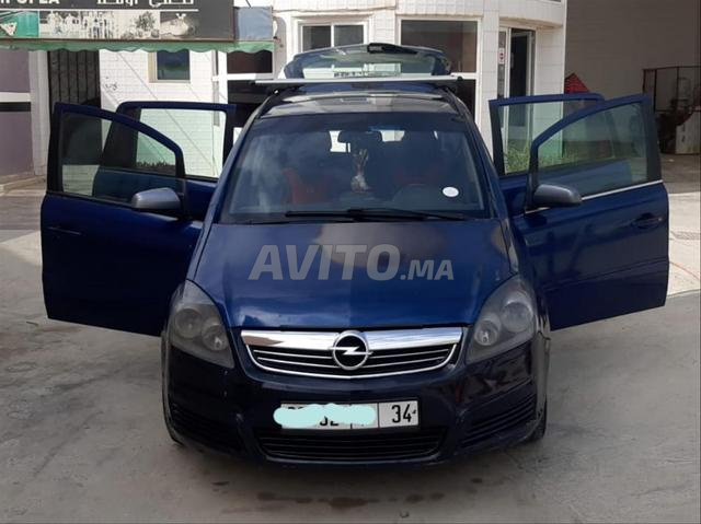 Opel Zafira Diesel Manuelle 2006 à Inzegan - 2
