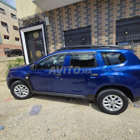 Dacia Duster 2022 très bon état - 2