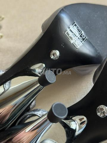 Chaussures femme CHARLES AND KEITH - ORIGINAL - 2