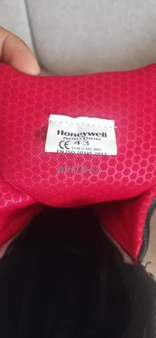 أحذية السلامة Honeywell S3 - جديدة - 2