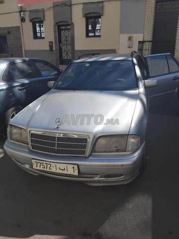 Mercedes Benz Classe C220 à vendre