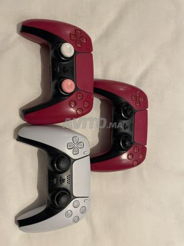 PS5 avec 6 jeux et 3 manettes en très bon état - 2
