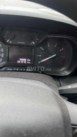 سيتروين C-Crosser ديزل يدوية 2022 في مراكش - 2