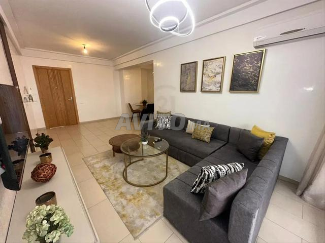 Studio meublé haut standing – CFC – 98 m² - 2