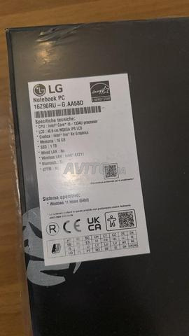 LG GRAM 16Z9RU - 2