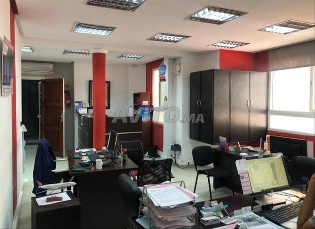 Bureau en loc idéale pour agence  - 2