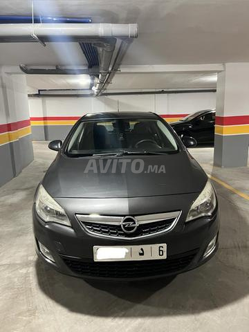 Opel Astra Cosmo Pack 2012