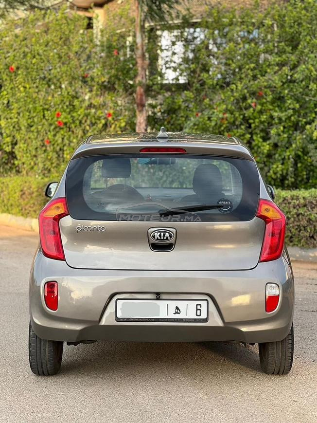 Kia Picanto Essence Manuelle 2015 à Khemisset