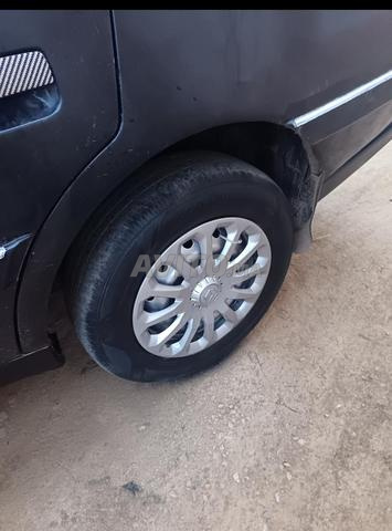 Voiture moteur turbo propre - 2