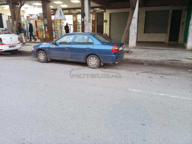 Mitsubishi Lancer Essence Manuelle 2000 à Salé