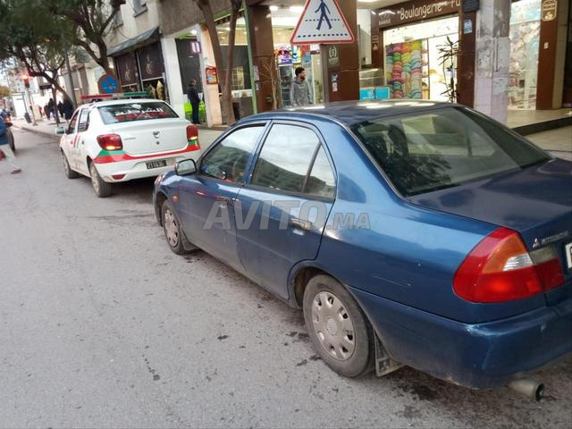 Mitsubishi Lancer Essence Manuelle 2000 à Salé - 2