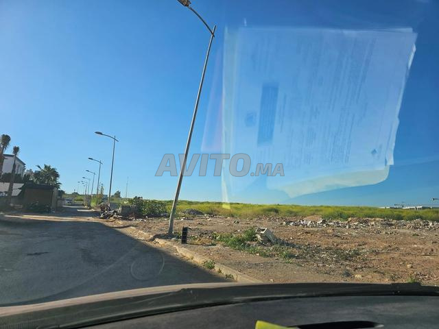 Terrain de 621m² zone villa à Californie