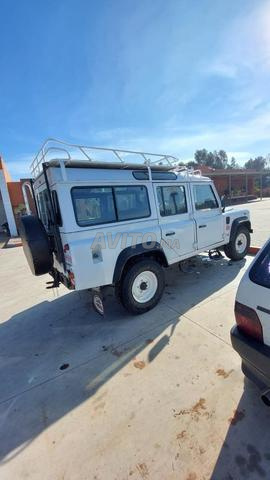 لاند روفر ديفندر - 2