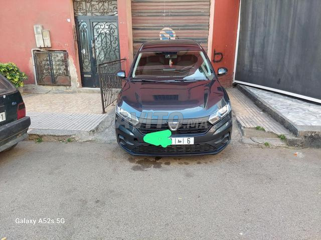 Dacia Sandero 10/2022 en très bon état