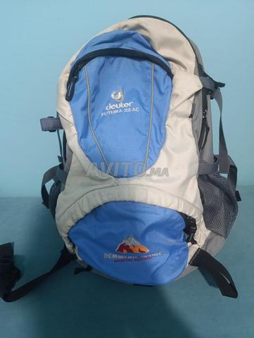 حقيبة ظهر Deuter Futura 22 لتر للسفر والرياضة 🎒🔥