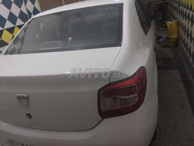Dacia Logan Diesel Manuelle 2016 à Agadir - 2