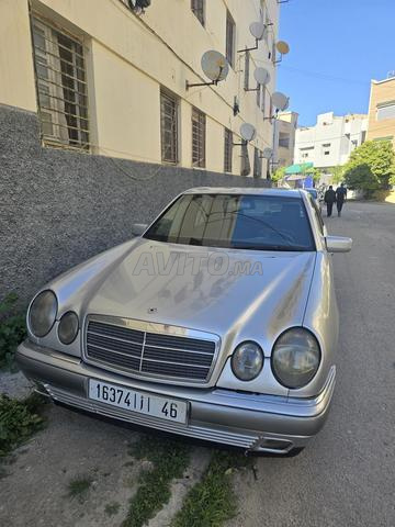 e220 modèle 1997 douane 2010