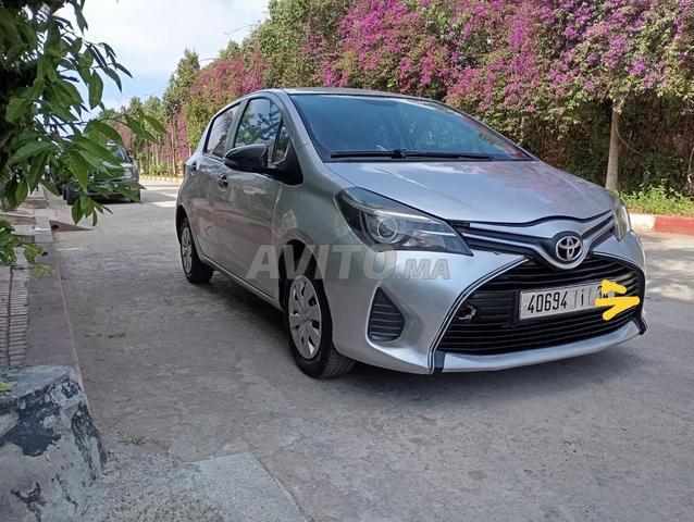 Toyota Yaris modèle 2016 6cv essence - 2