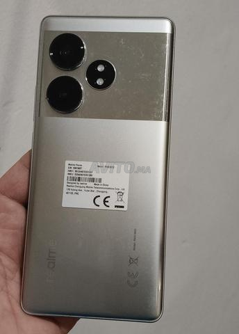 Realme GT 6T 5G Duos 8Go/256Go/50Mpx bon état