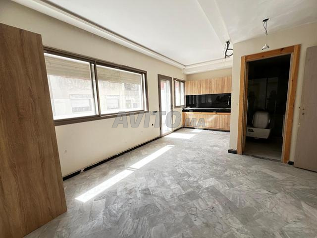 À louer immeuble appart-hôtel à 2 Mars - 2