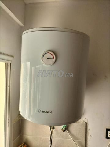 Chauffe-eau 50L presque Neuf marque Jankirs