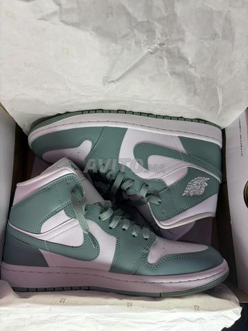 Nike Air Jordan 1 Mid Original (Neuf) - 2