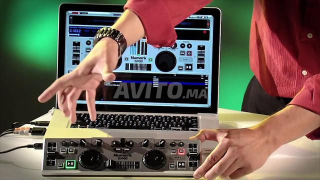 Numark DJ2 Go mini table de mixage