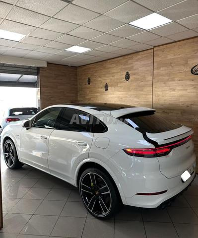 Porsche Cayenne hybride 2021