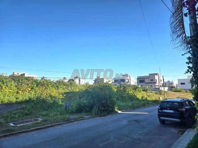 TERRAIN RARE À SAISIR - 2