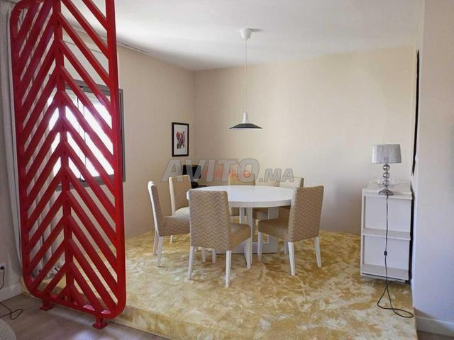 Location Appartement 4 pièces de 105 m2 à Casabl - image 3