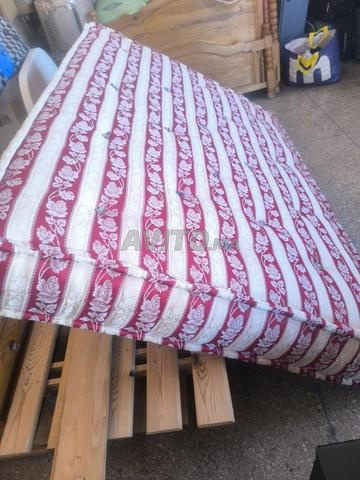 Chambre à coucher lit double - 2