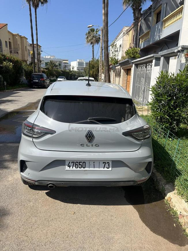 Renault Clio pratiquement neuve (-7500km)