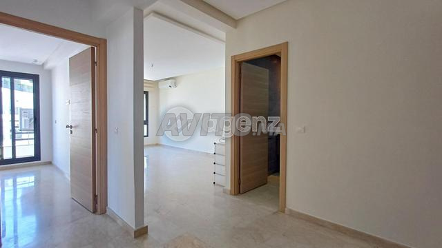 CMN-MA-2591 - Appartement à louer à Les princesses - 2