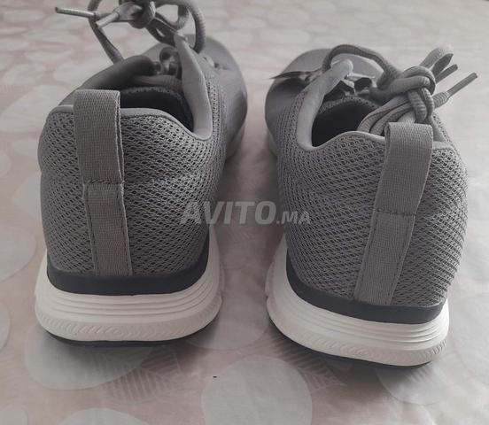 Sbardila original usa sketchers taille 43 - 2