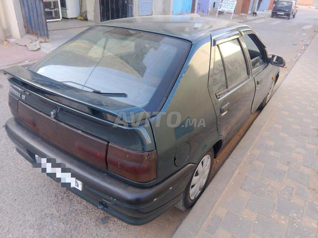 Renault 19 esense - 2