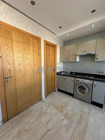 Appartement à louer 60 m² à Casablanca - 2