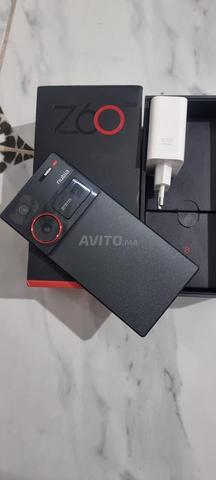 Nubia z60 ultra 256 avec les accessoires