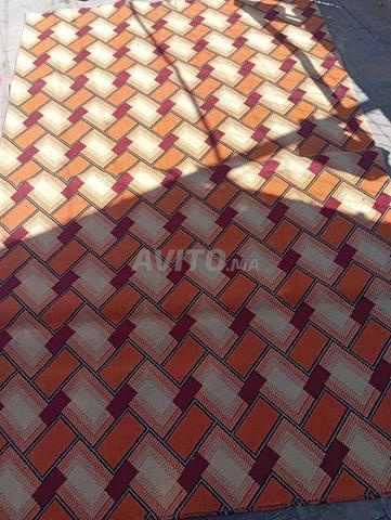 Tapis orange, longueur 2.30 largeur 1.50 - 2