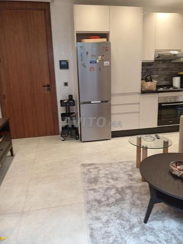 STUDIO MEUBLÉ MODERNE À LOUER SUR VAL FLEURI - 2