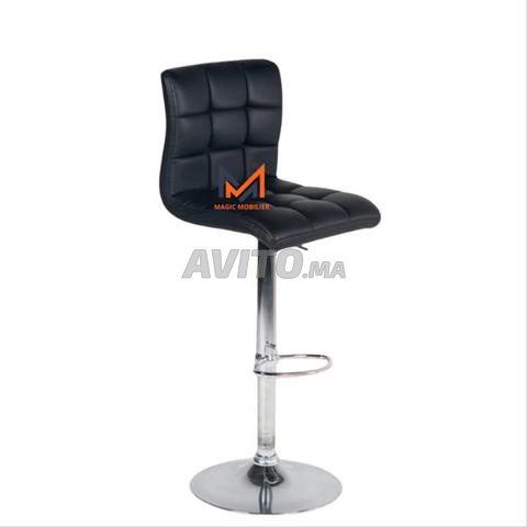 Tabouret grenat - 2
