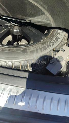 Range Rover Vela - 2