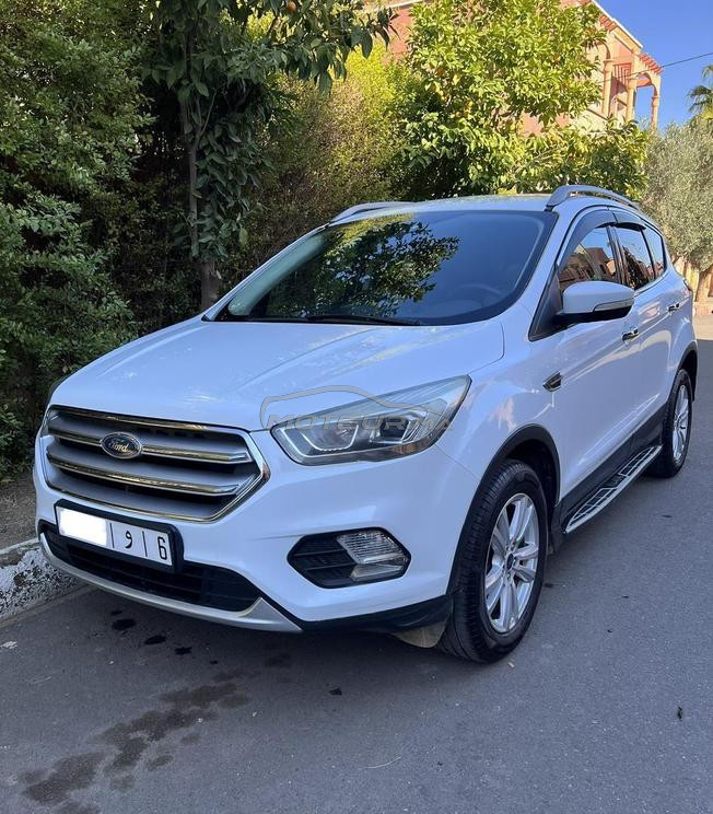 Forda kuga 2017 BVA 2L 4x4 manuel toute option