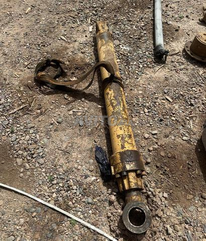 Vérin hydraulique Caterpillar pour 320B - 2