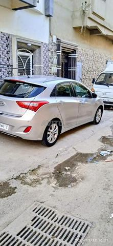 Voiture excellent état - 2