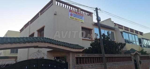 فيلا فاخرة في الهرهورة، تمارة