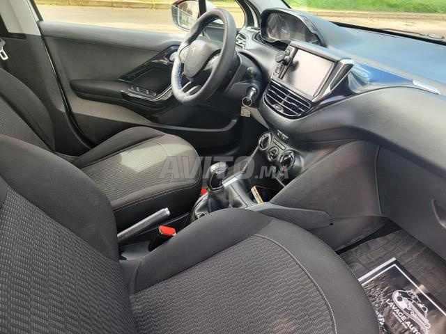 بيجو 208 ديزل يدوية 2019 في الرباط - 2