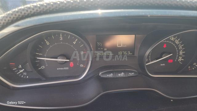 Peugeot 208 Diesel Manuelle 2019 à Casablanca - 2